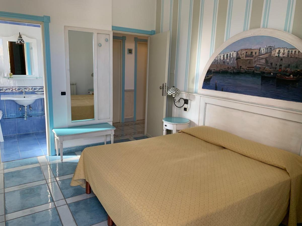 Hotel Isolabella فينتوتيني المظهر الخارجي الصورة